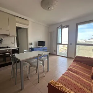 Misano Vista Mare Balcone, Ac E Parcheggio - Il Lupo Affitta Misano Adriatico